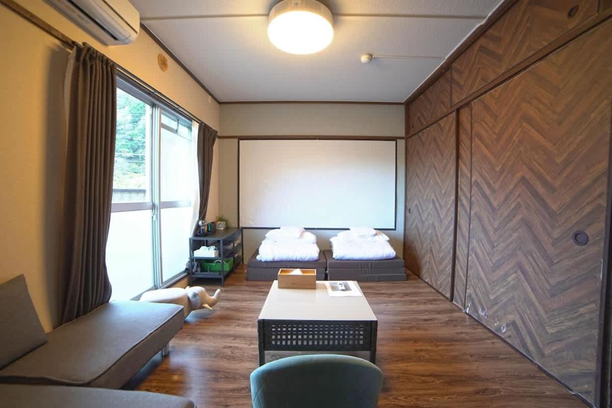 Route99 Yumoto: Riverside Retreat Near Hakone-Yumoto Station Exterior photo